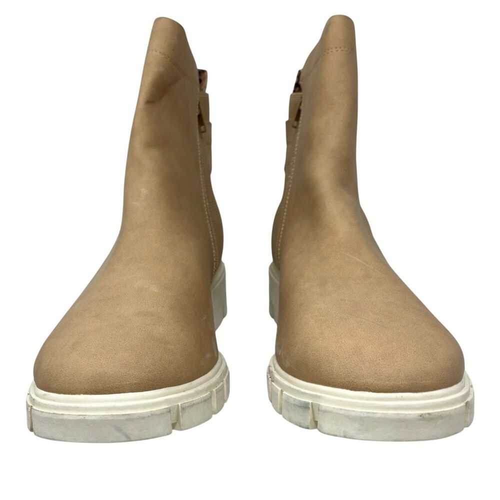 Journee‎ Collection Tan Faux Leather Chunky Lug Sole Ankle Boots - Picture 4 of 15